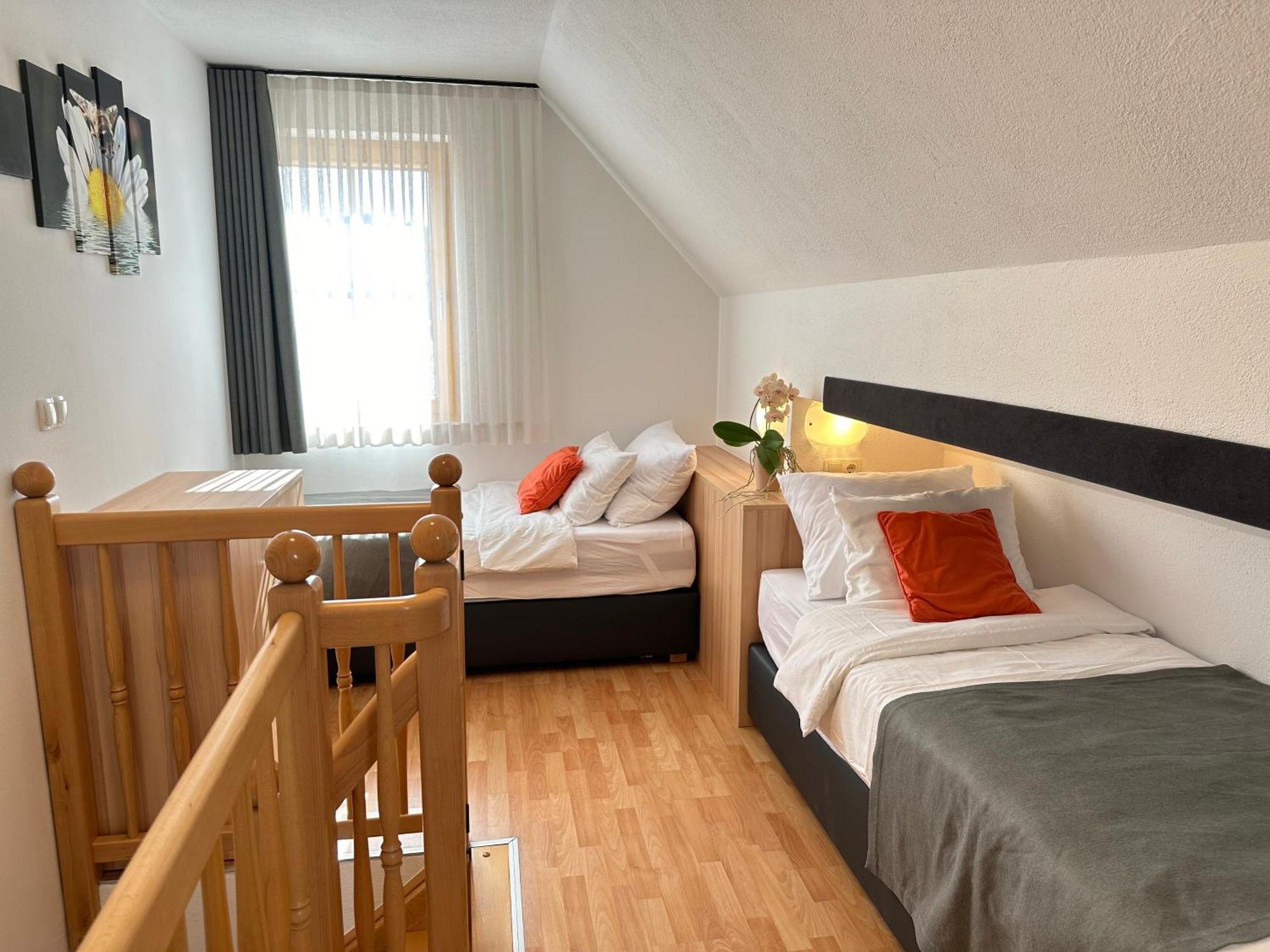 Boutique Hotel Loka Шкоф'я-Лока Екстер'єр фото